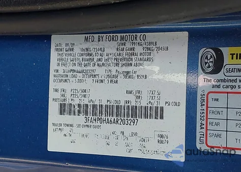 2010 Ford Fusion Se z USA, uszkodzony, nr VIN 3FAHP0HA6AR203297